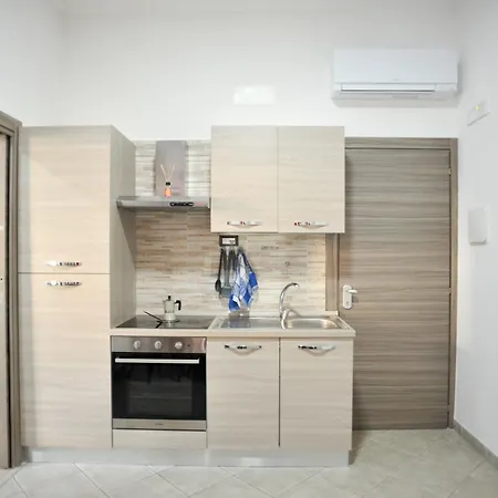 In - Elegant Urban Living