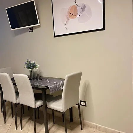 Apartmán In - Elegant Urban Living *